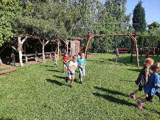 Myšky - cvičení na zahradě